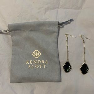 Kendra Scott drop earring.